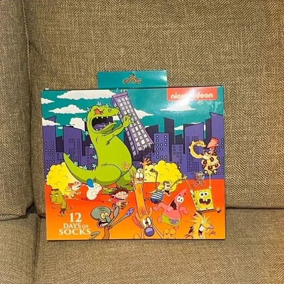 NWT nickelodeon 12 days of socks crew/low cut Sz 4-10 gift set box 12 pair - Picture 5 of 10